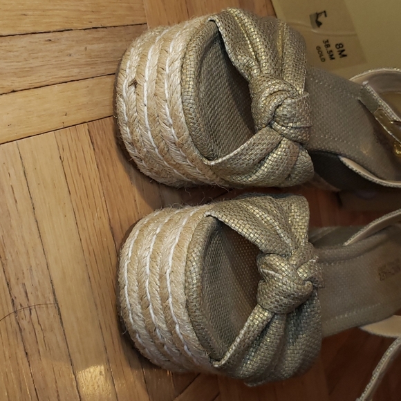 Michael Kors sandal - Picture 7 of 8